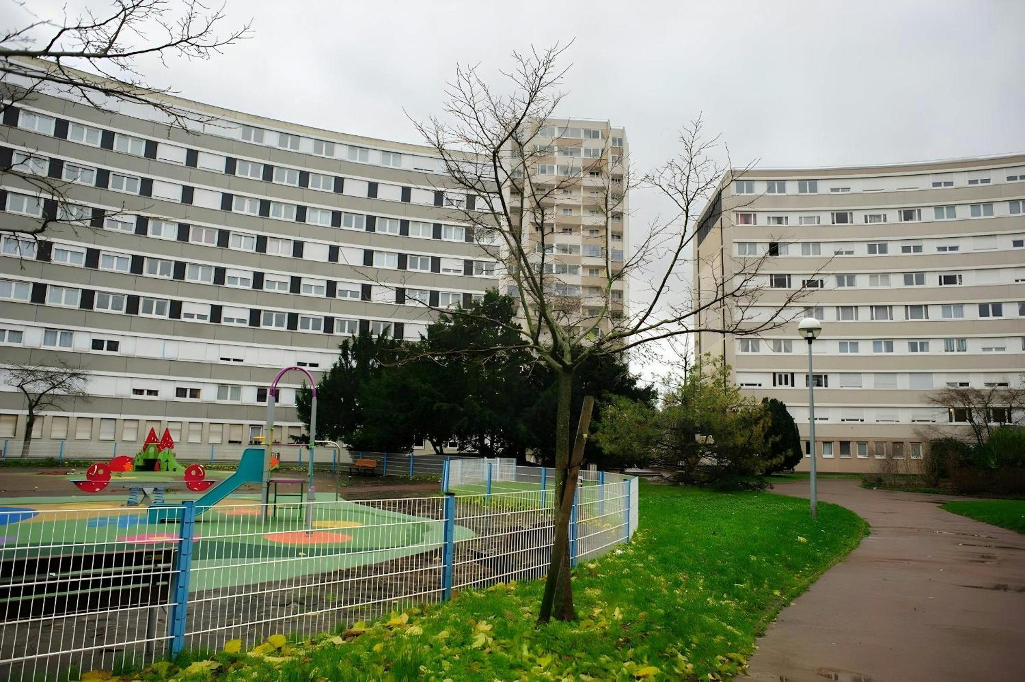 5 Chambres 3 Sdb Parking Gratuit - Ideal Groupe Créteil Kültér fotó