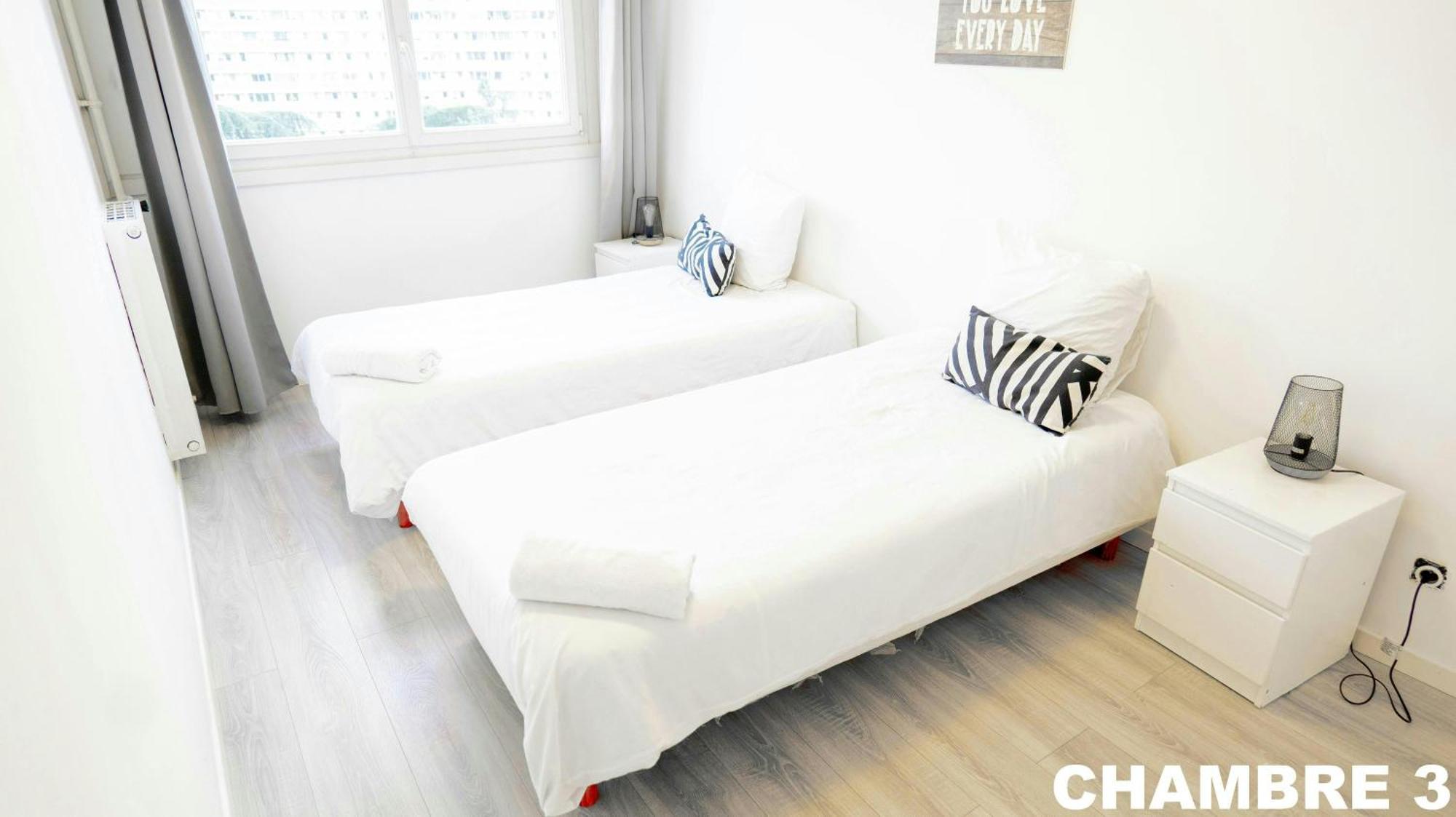 5 Chambres 3 Sdb Parking Gratuit - Ideal Groupe Créteil Kültér fotó